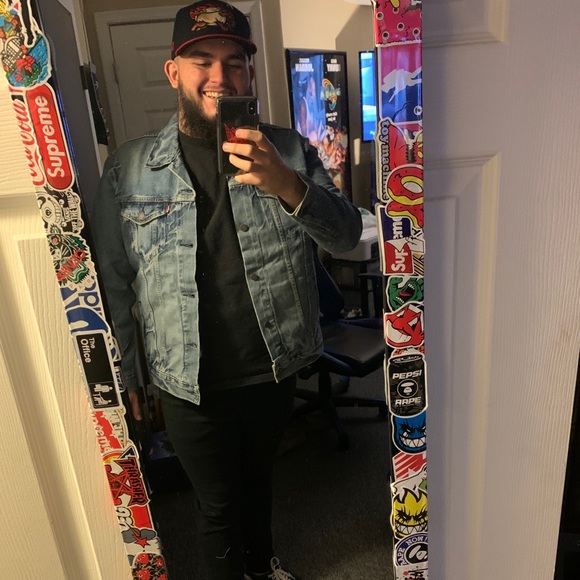 Meet your Posher, Harrison - Picture 2 of 5